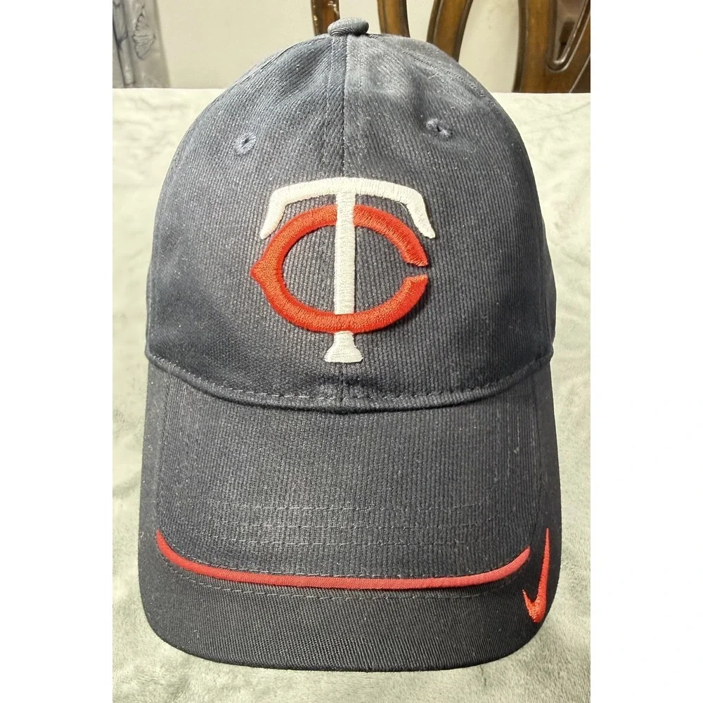 Minnesota Twins Hat Cap Strap Back Mens One Size Navy MLB Baseball‎ Nike TC Logo